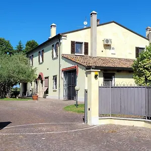 Apartment Chez Barnie Favoloso Privato In A 800mt Ingresso Fiera, Rimini