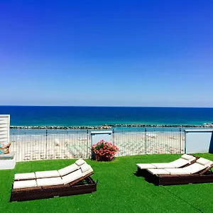 Aparthotel Frontemare, Rimini